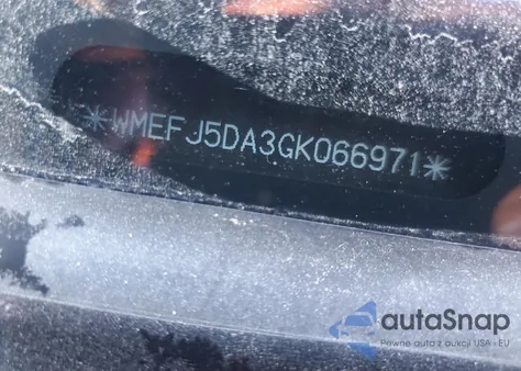 2016 Smart Fortwo z USA, uszkodzony, nr VIN WMEFJ5DA3GK066971